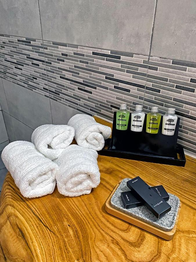 Pachaina Milos Gem Suites Inn المظهر الخارجي الصورة